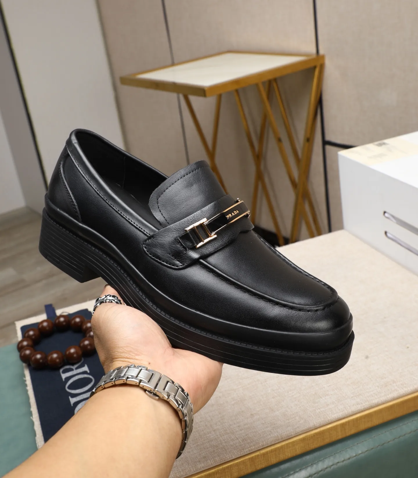 Men's men's shoes 💰540 (water-dyed cow leather) 📛📛PRADA high-end counter's latest formal business leather shoes 👔original and highest quality! Imported from Italy 🇮🇹 first-layer calfskin fabric ➕ cowhide lining Original outsole Formal size: 38➖44 (45 customized)